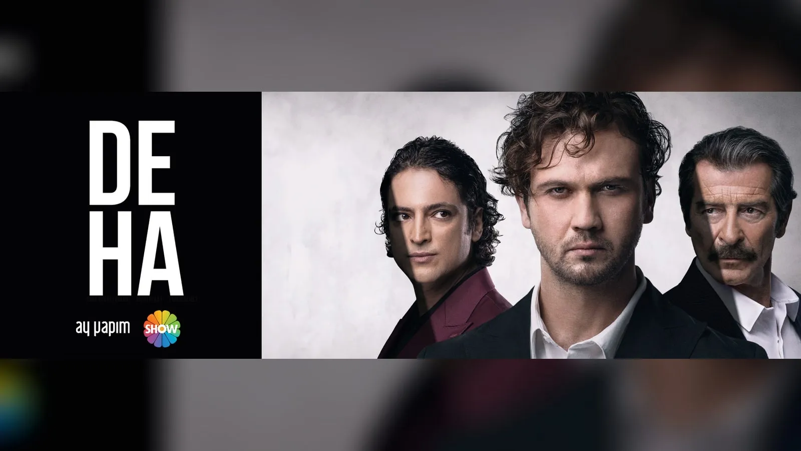 Aras Bulut İynemli y el reparto principal en la imagen promocional oficial de Deha